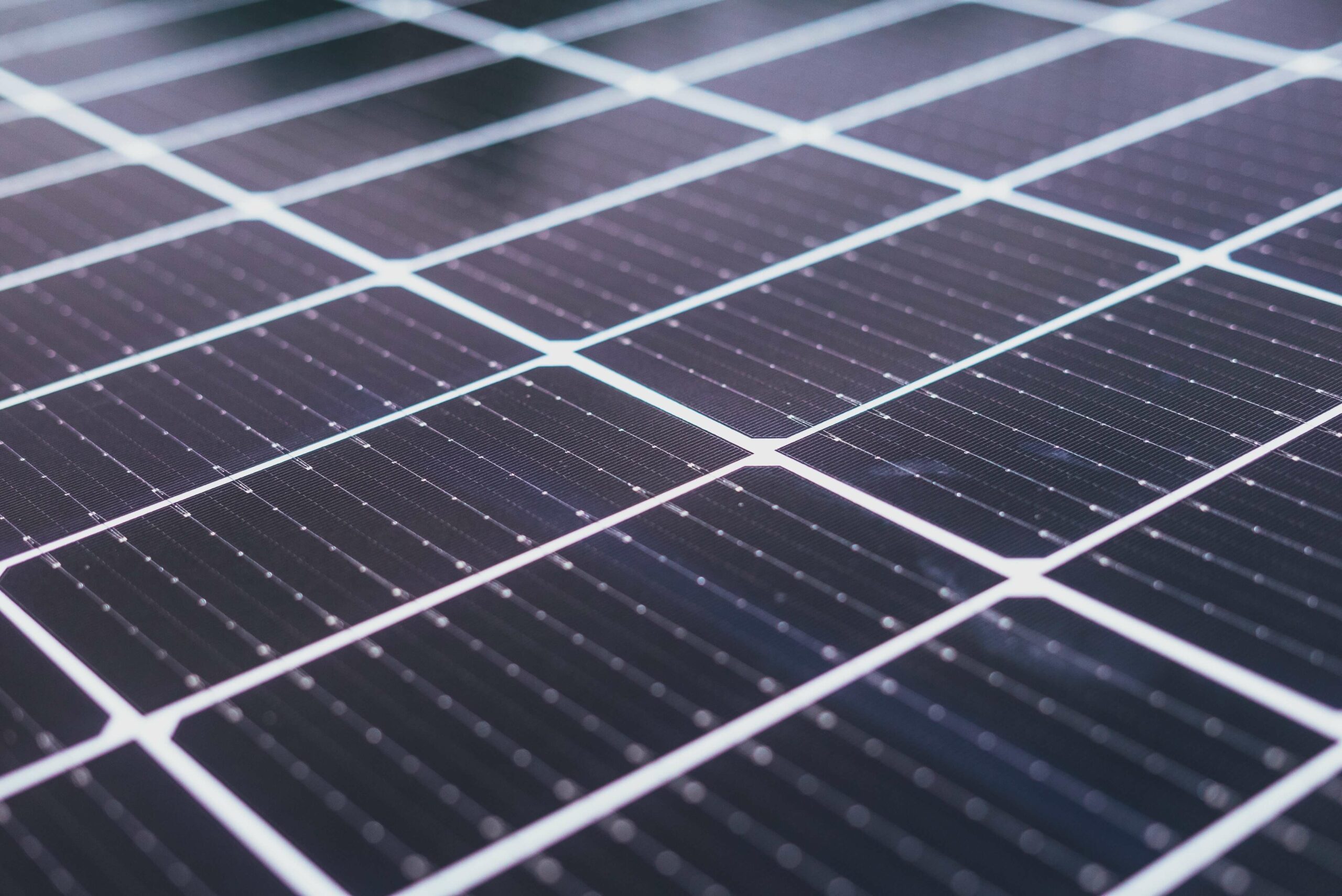 The Homeowner’s Guide to Solar Panels: Understanding Types, Efficiency, Cost, and More